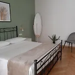 Casa Beatrice: Casa Vacanze A Torino